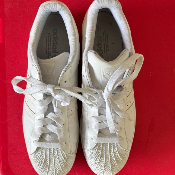 Adidas White Sneakers with Textured Toe - Picture 2 of 4